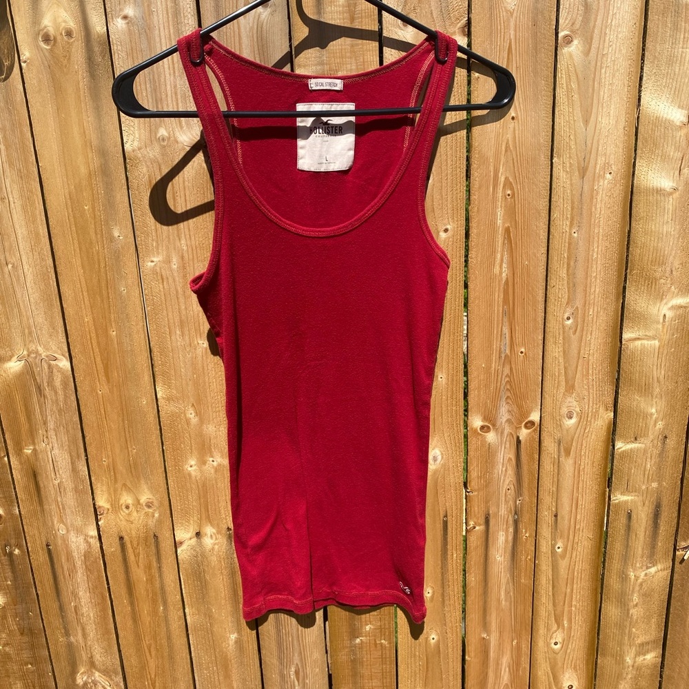 Red Hollister tank top